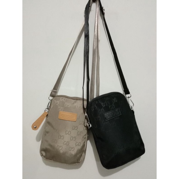 Tas selempang wanita OUOGI import