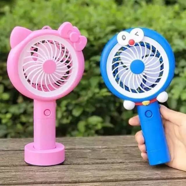 Kipas Genggam LED Karakter Hellokitty Doraemon USB Mini Fan