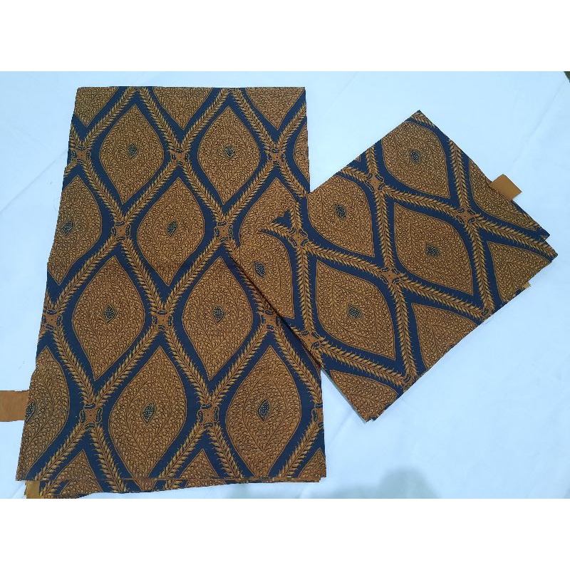 batik sogan klasik / jarik sogan klasik / jarik solo / jarik wedding