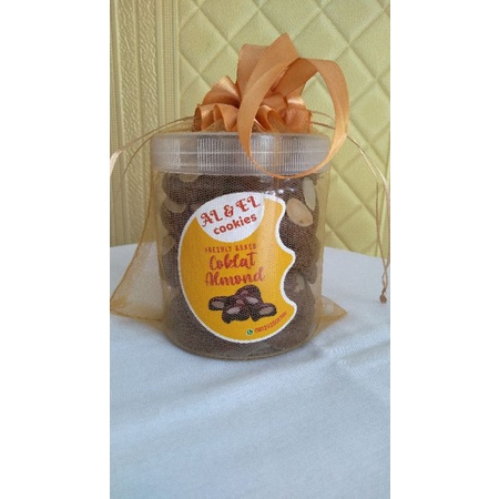 

Coklat Almond