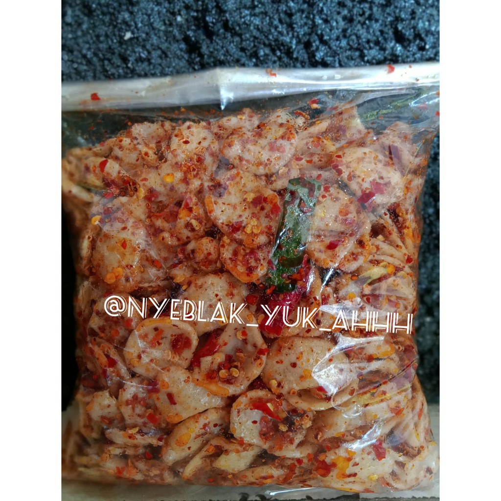 

kerupuk seblak putih ekstra pedas daun jeruk cemilan instan pedas