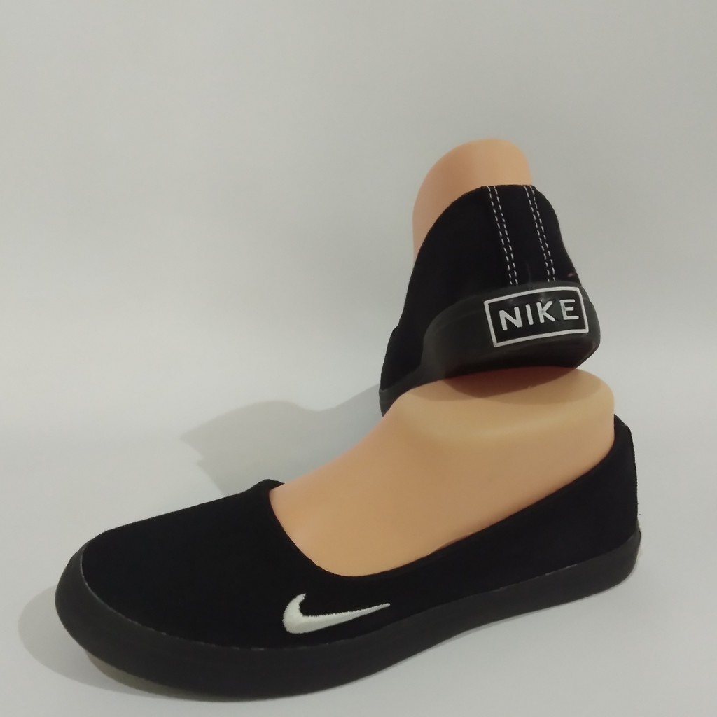 SEPATU WANITA SLIP ON 01 HITAM HITAM.SEPATU FLAT.SEPATU HIJABERS.SEPATU KERJA.SEPATU SANTAI