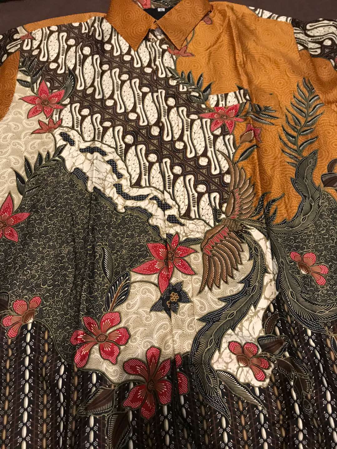 Kemeja Batik Semi Sutra Silky Premium Super Berfuring Lengan Pendek M L Xl Xxl Fashion Pria Exclusif