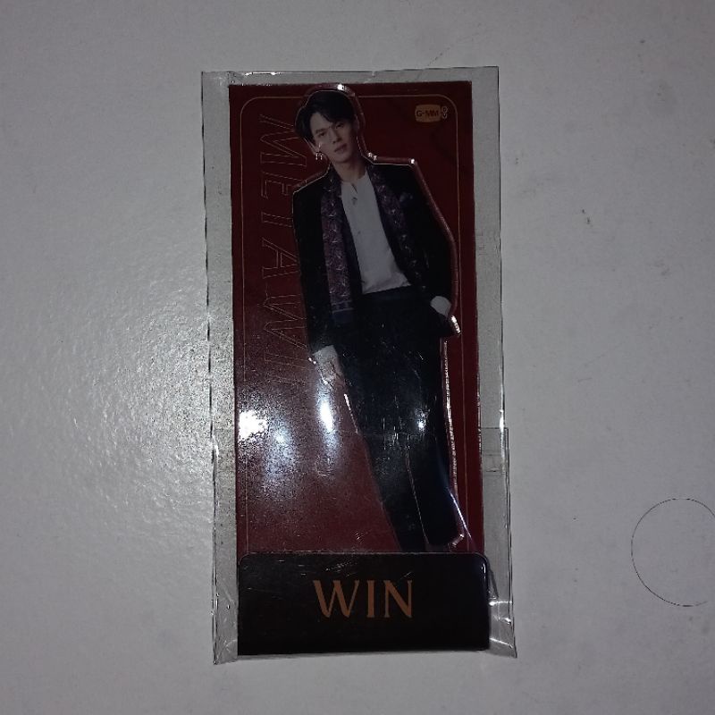 [READY STOCK] STANDEE F4 WIN METAWIN (KAVIN)