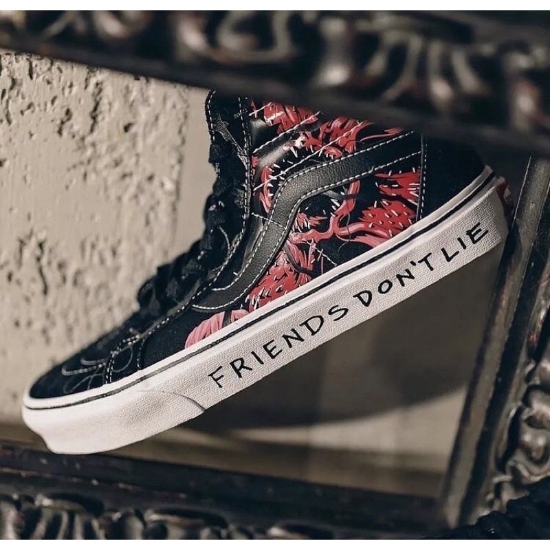 Vans Sk8 Hi x Netflix Stranger Things  - 100% Original / RESMI