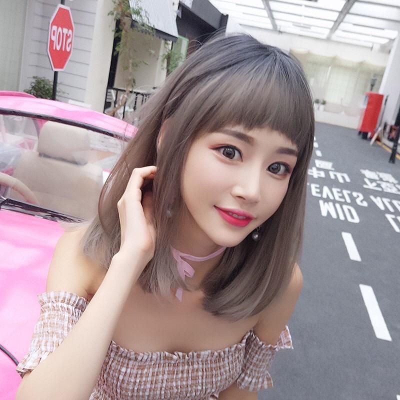 wig bob grey poni depan L18
