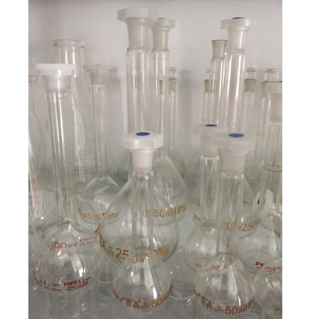 Labu ukur pyrex 500 ml,250 ml,100ml,50ml,25 ml,10ml