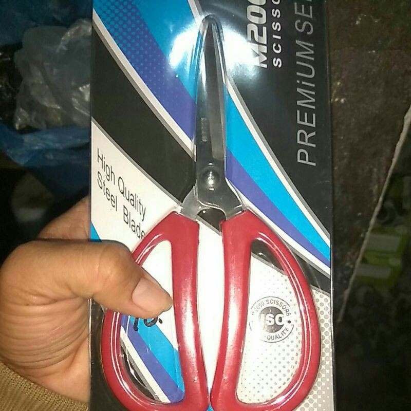 

Gunting Serbaguna
