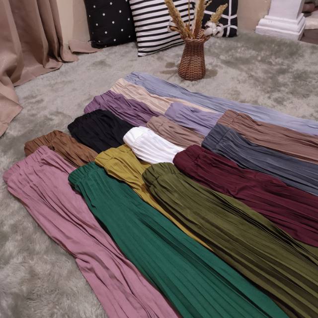 PLISKET SKIRT | Shopee Indonesia