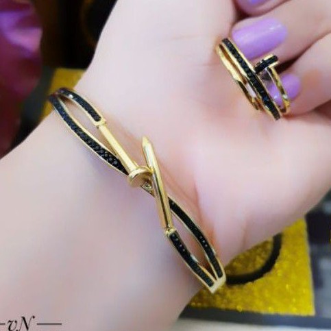 Titanium Set Perhiasan Gelang dan Cincin Wanita C720