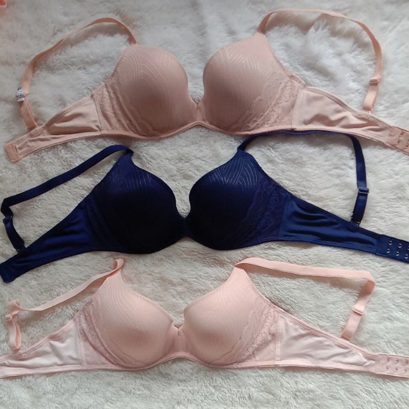 BH LULUDI BY WACOAL NATURAL BRA KAWAT