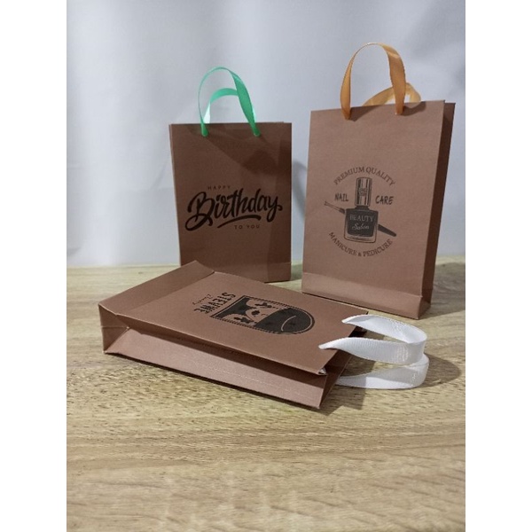 

paperbag murah 12x4x17cm untuk hampers ulangtahun