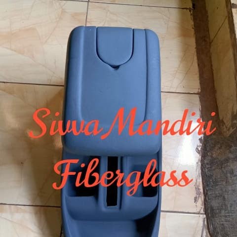 Console Box Kijang Kapsul Tahun 2000-2003 Bagian Belakang