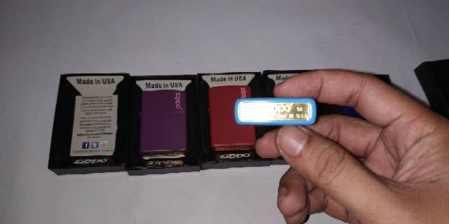 Zippo Matte - Zippo Mate - Lighter Zippo - Korek Zippo - Korek Api - Biru - Merah - Ungu