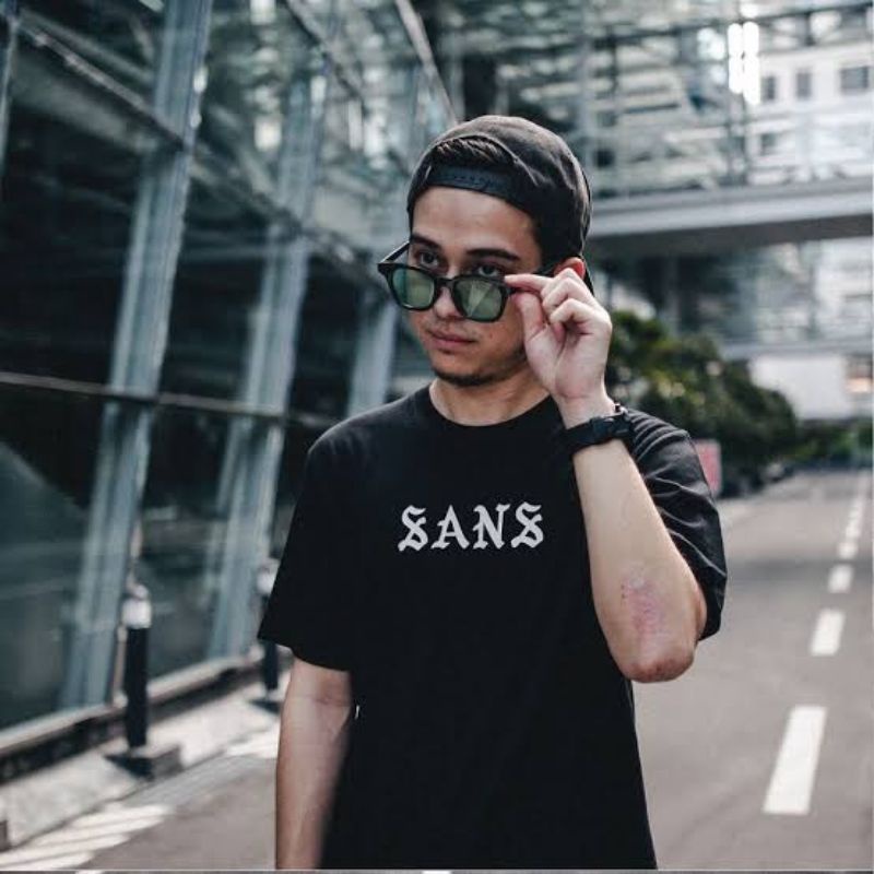 BAJU KAOS TSHIRT SANS DISTRO LOCAL PRIDE KUALITAS PREMIUM