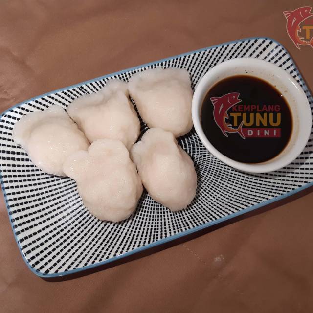 

Pempek Palembang Pempek Telur Kecil Ikan Gabus isi 10 pcs By Kemplang Tunu Dini Khas Palembang Asli Pempek Dini