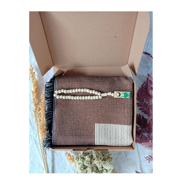 Sovenir Tahlilan 1000 Hari | Tahlil 100 Hari | Tahlil 40 Hari | Sovenir Sajadah | Hampers Sajadah