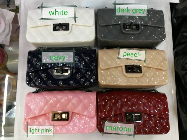 Tas jelly import chanl classic maxi jelly glossy size 18 rantai hitam free syal boneka ready jakarta