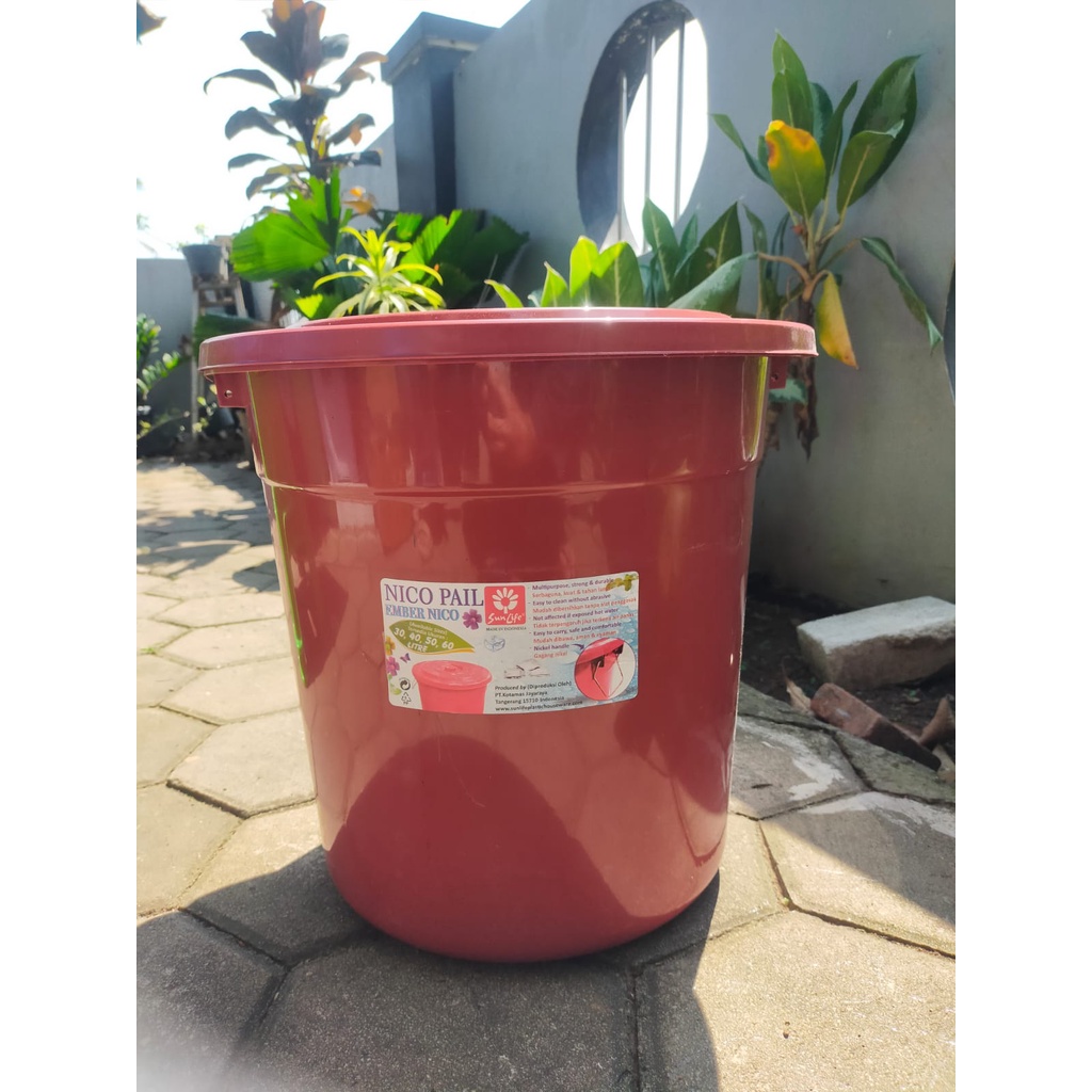 Ember air sunlife + tutup / Ember air plastik tebal warna merah