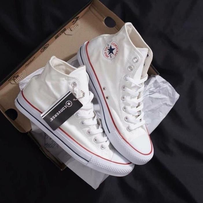 Sepatu Allstar Tinggi / Sepatu Convers Chuck Taylor Classic High / Sepatu sekolah hitam putih murah.