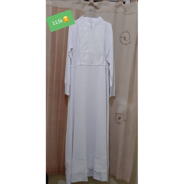 Gamis Putih Renda