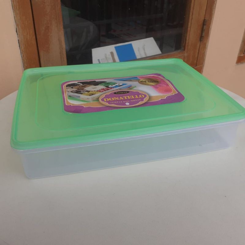 

KOTAK KUE/DONAT DONATELLO - TAIWAN