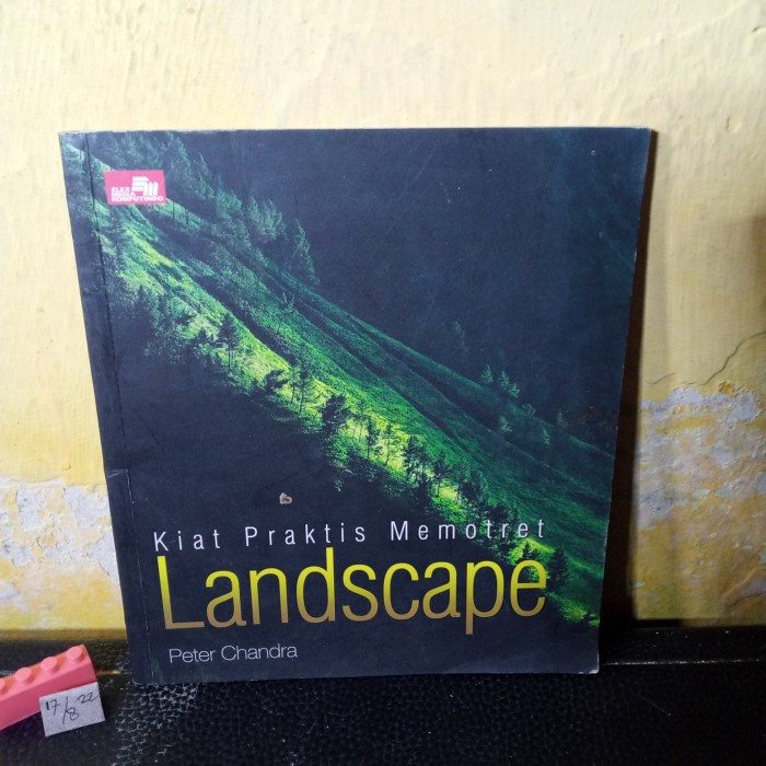 buku kiat praktis memotret landscape by Peter Chandra 67 hal