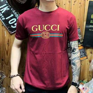  BAJU  KAOS  PRIA COWOK MOTIF TERBARU GUCCI  BLACK WHITE 