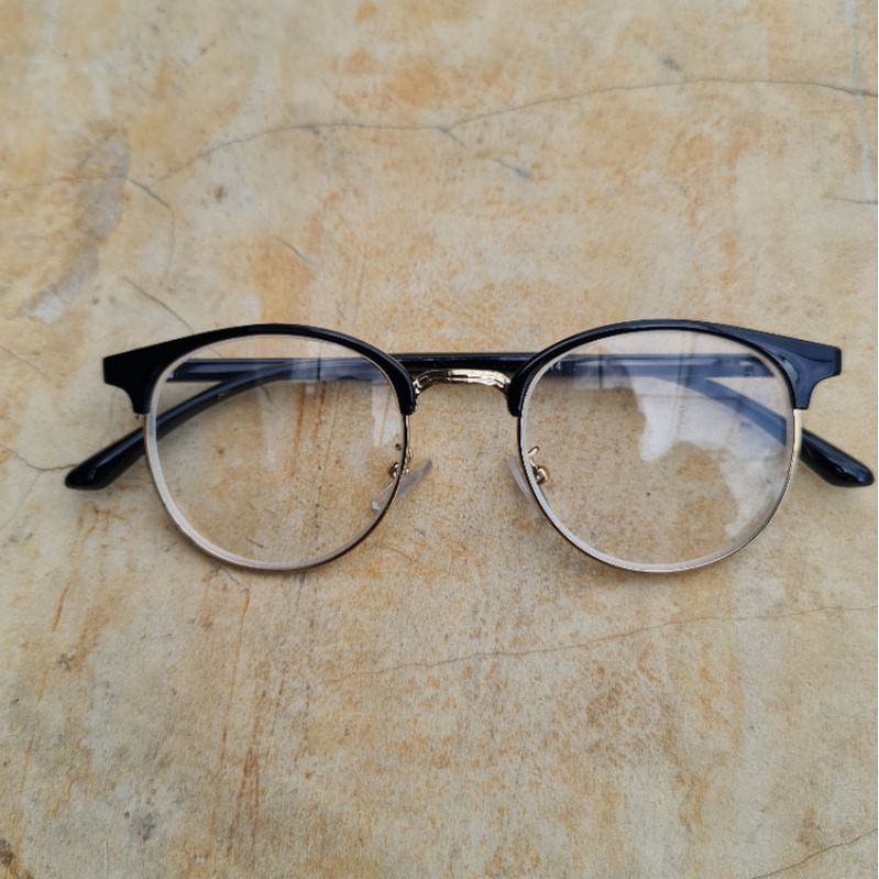 kacamata photocromic | kacamata lentur | kacamata ringan