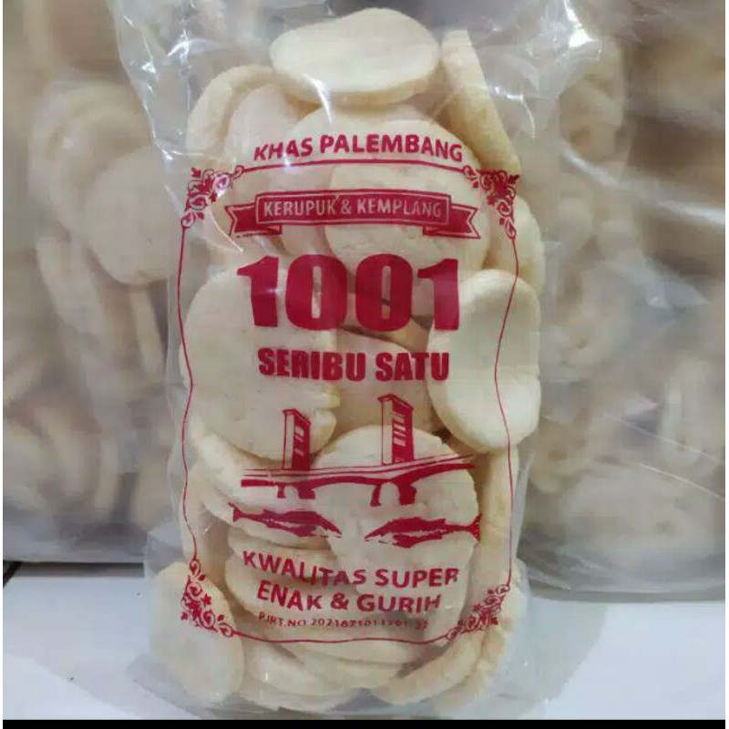 

Kerupuk kemplang Palembang Asli