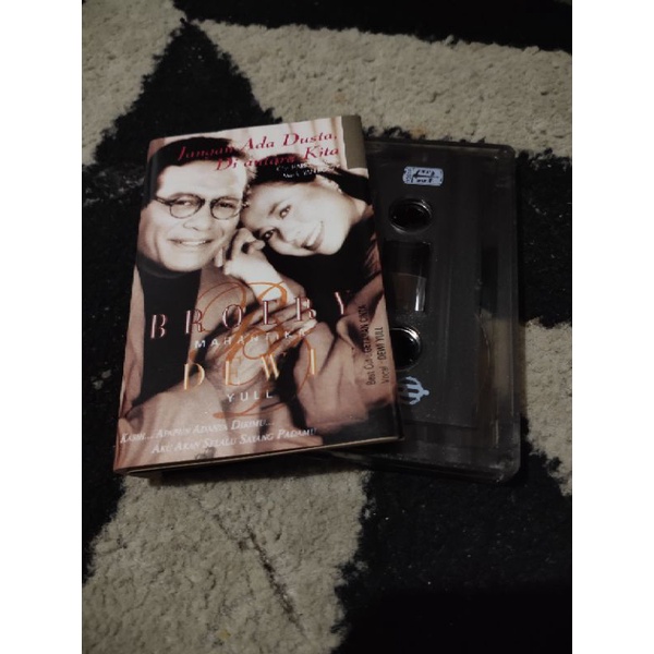 kaset pita broery marantika &amp; dewi yull / jangan ada dusta diantara kita