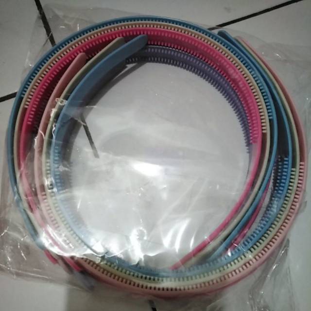 Bando plastik hitam dan warna 1.5 cm per lusin