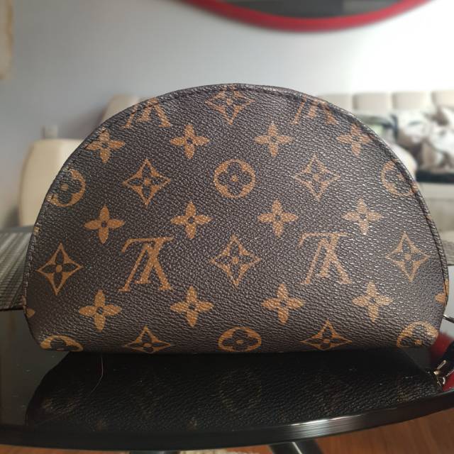 #LV #Pouch #kosmetik#dompetkosmetik#louisvuiton#second#preloved