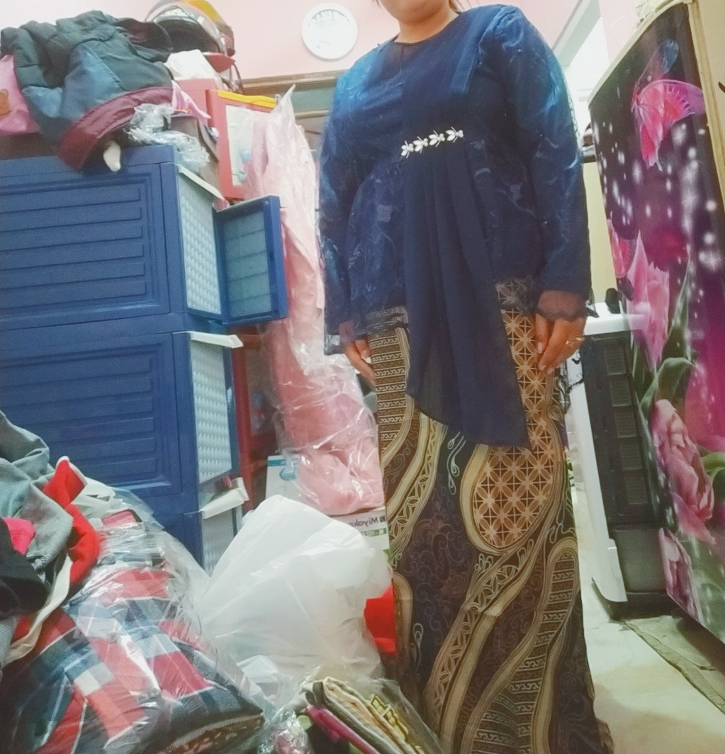 Maura Couple - Sania Ruffle Batik Couple Ori Ndoro Jowi Dnt Garansi Termurah Shopee - Kebaya Couple