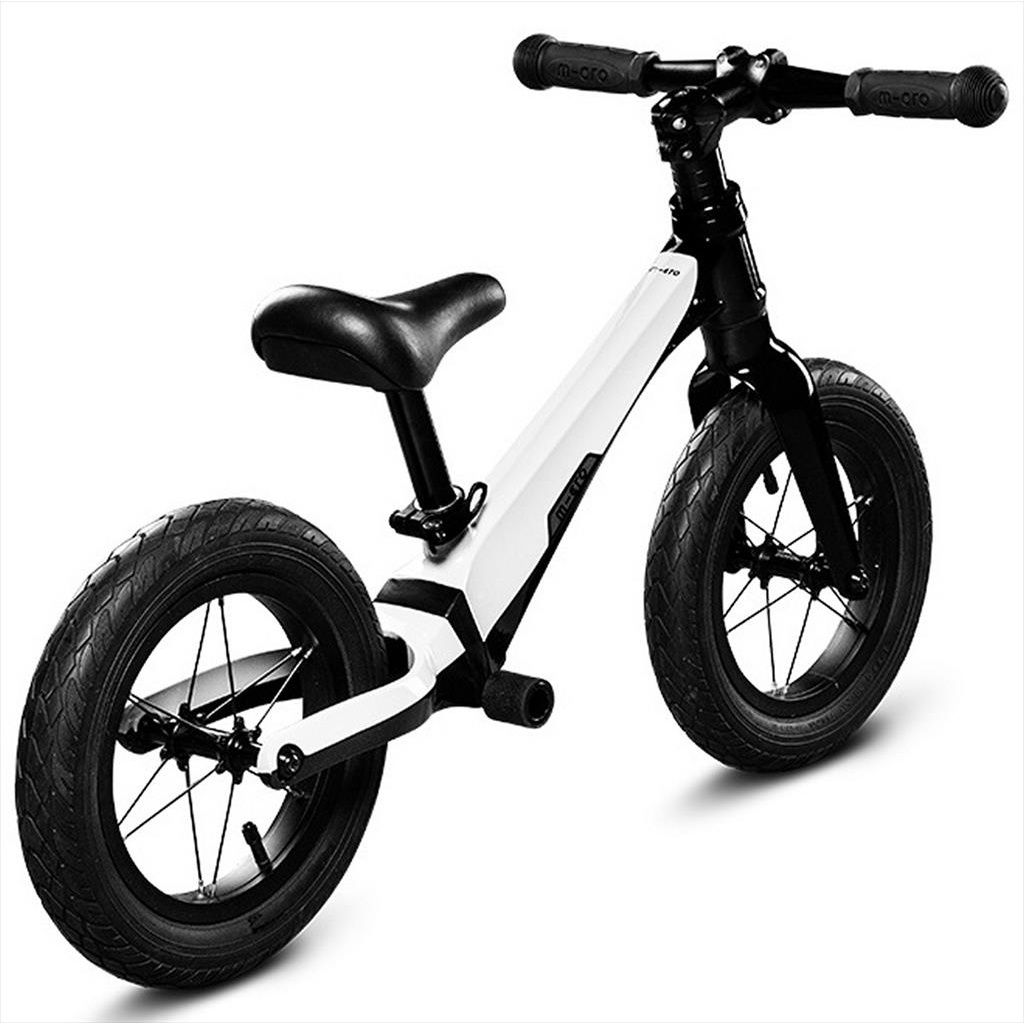 Micro Balance Bike 126774 Deluxe Pro Black Dlx Sepeda Anak