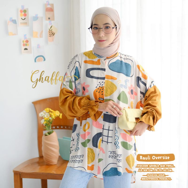 Rauli oversize blouse motif abstrak by ghaffa the label