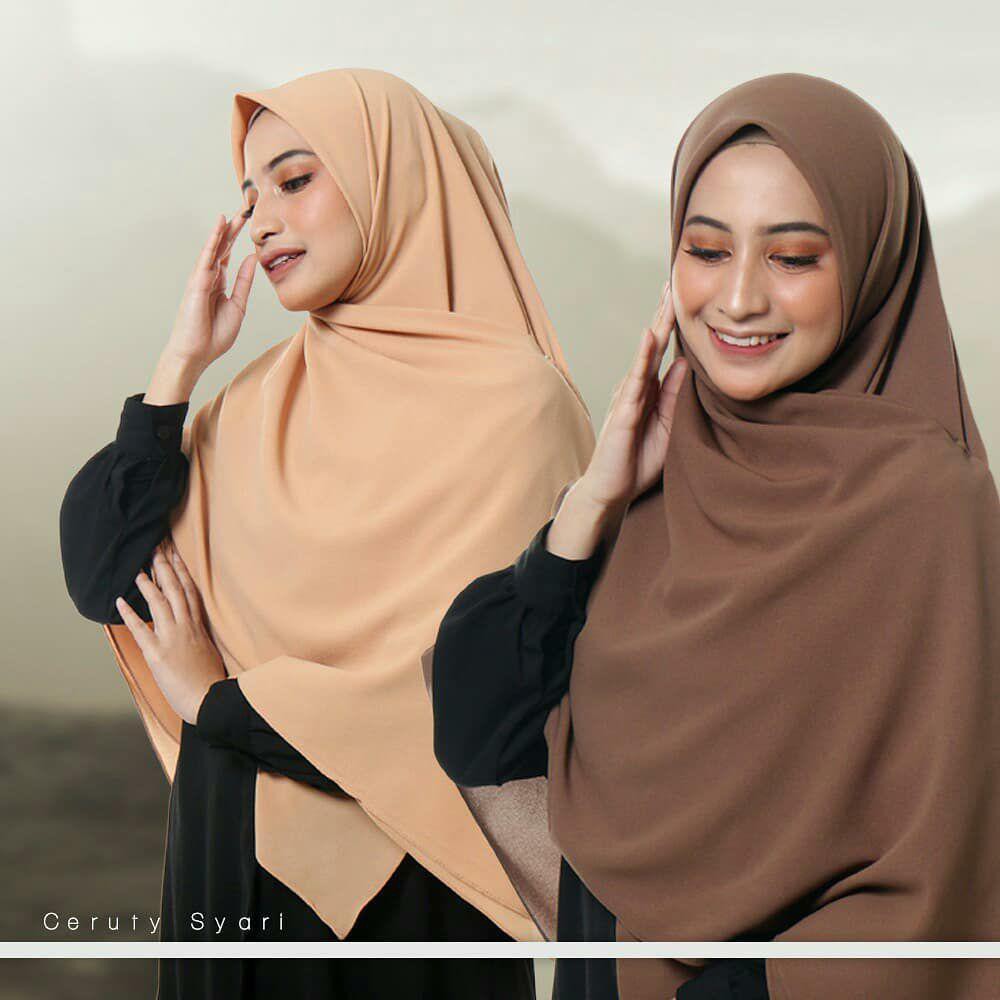 Umama Scarf Hijab Jilbab  Segi Empat Ceruti Syari Diamond 