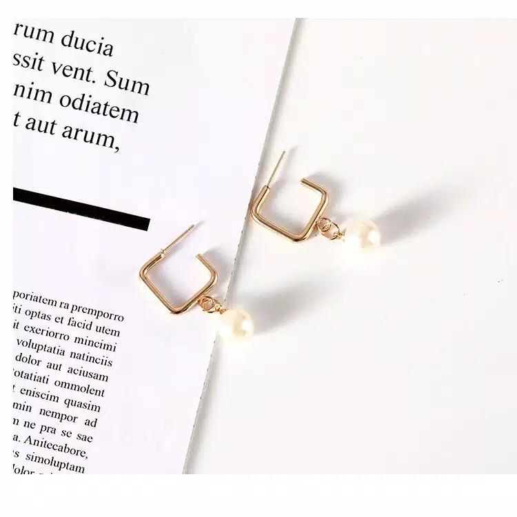 Anting Korea Kotak Mutiara Simple Square Pearl untuk Wanita