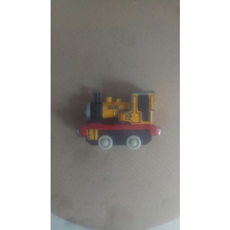 GULLANE THOMAS AND FRIENDS DUNCAN MAGNET PRELOVED