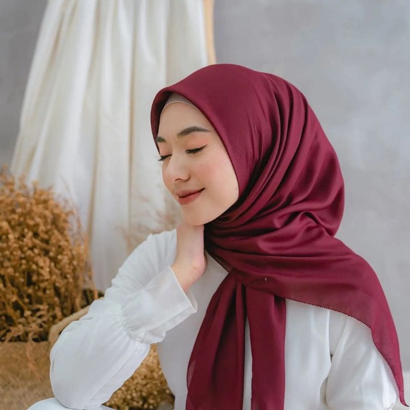 PARIS PREMIUM HIJAB SEGI EMPAT VOAL ANTI LETOY