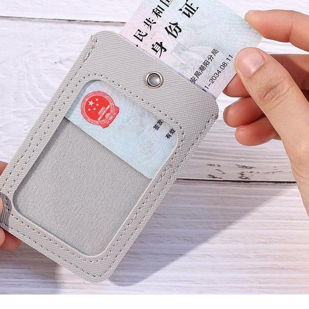 

(wlo-713) Name Tag Holder ID Card Holder Access Card Holder Dengan Strap Karakter Lucu LINE DISNEY A