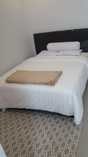 Paket Duvet Insert / Quilt Insert + Duvet Cover / Quilt Cover Lazy Sunday - Hotel Collection