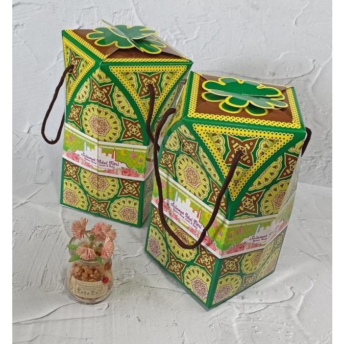 

Box Lebaran Kotak Toples isi 5 Packaging Kue Kering Hampers Lebaran