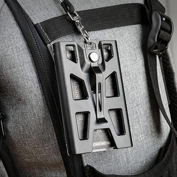 

Zayex Lanyard ID Card Holder Clip Metal untuk Uang dan Muat 4 Kartu