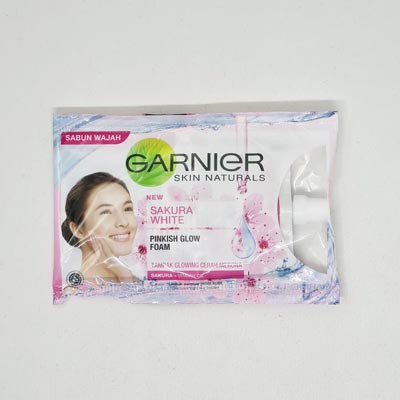 Garnier Light Complete &amp; Sakura White Brightening Foam White Speed | Sabun Cuci Muka 9ML