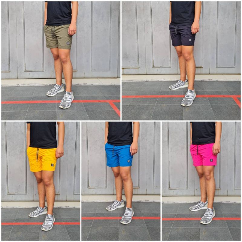 Celana pendek Aeropostale/ celana pendek pria polos/ celana pendek keren/ celana pendek hitam