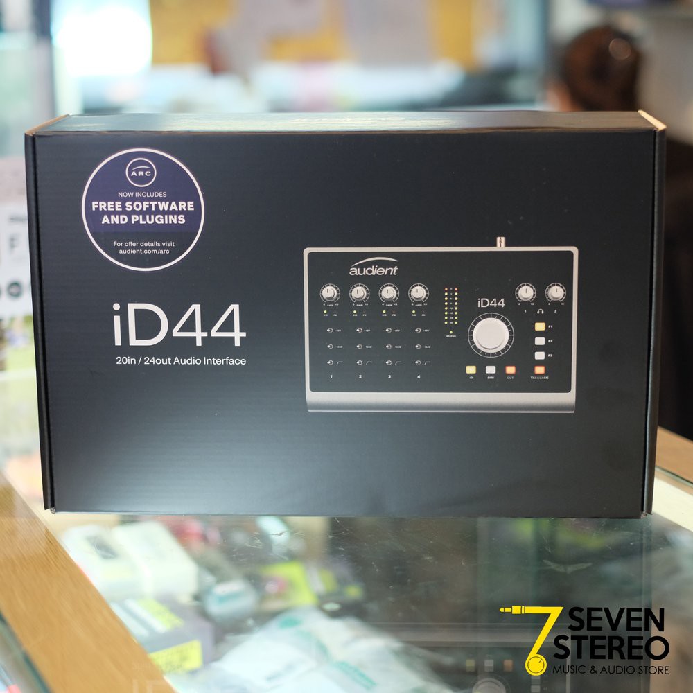 Audient ID44 20in - 24out Audio Interface Soundcard Recording