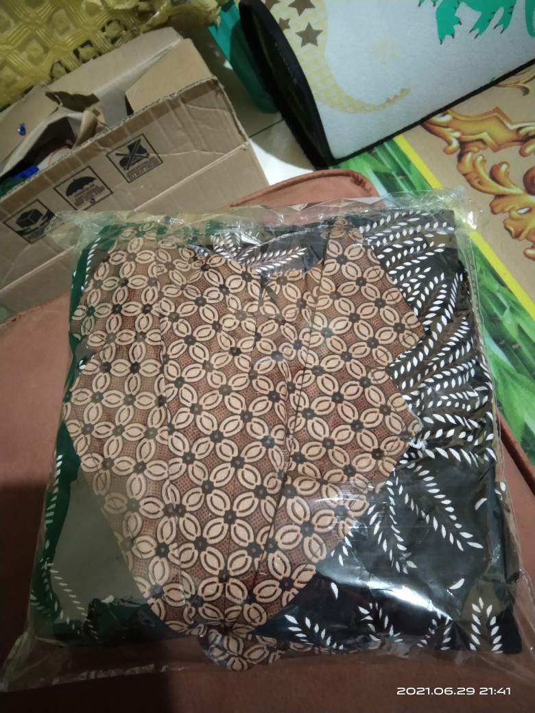 Wou Batik Couple Busui Sibulan Family Model Gamis Adipati Keluarga Anak Cewek Dan Cowok - Kg053