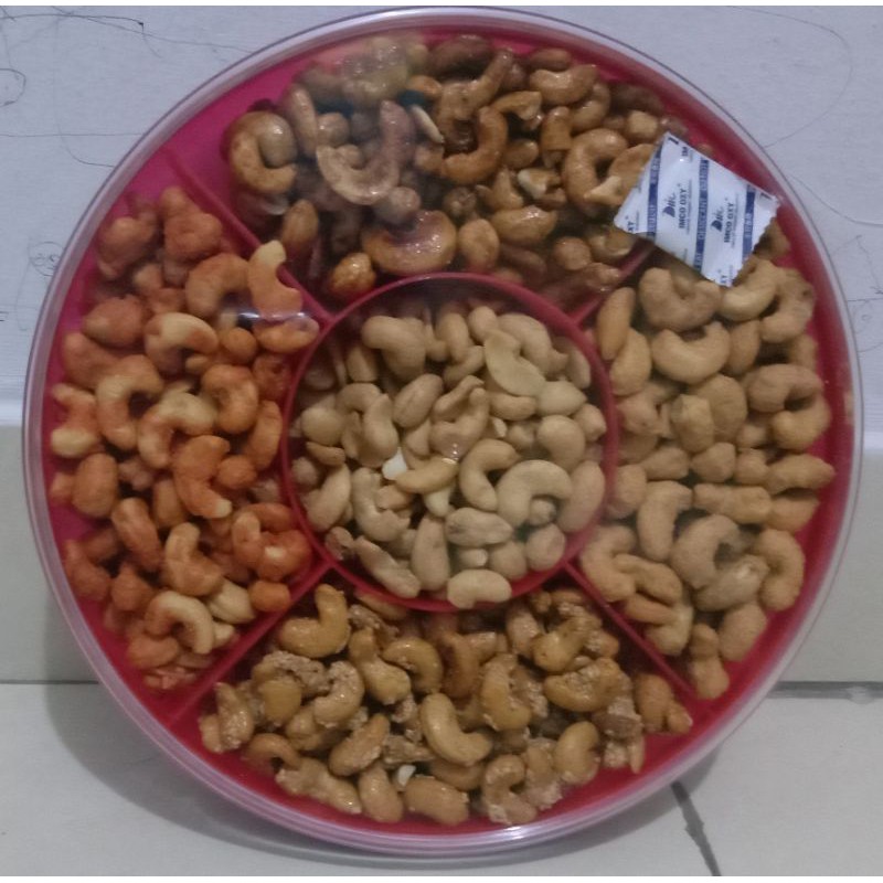 

kacang Mede 5 sekat