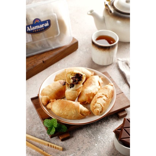 

Molen Lumer Coklat Keju Frozen Molen Coklat Keju Beku Frozen Food